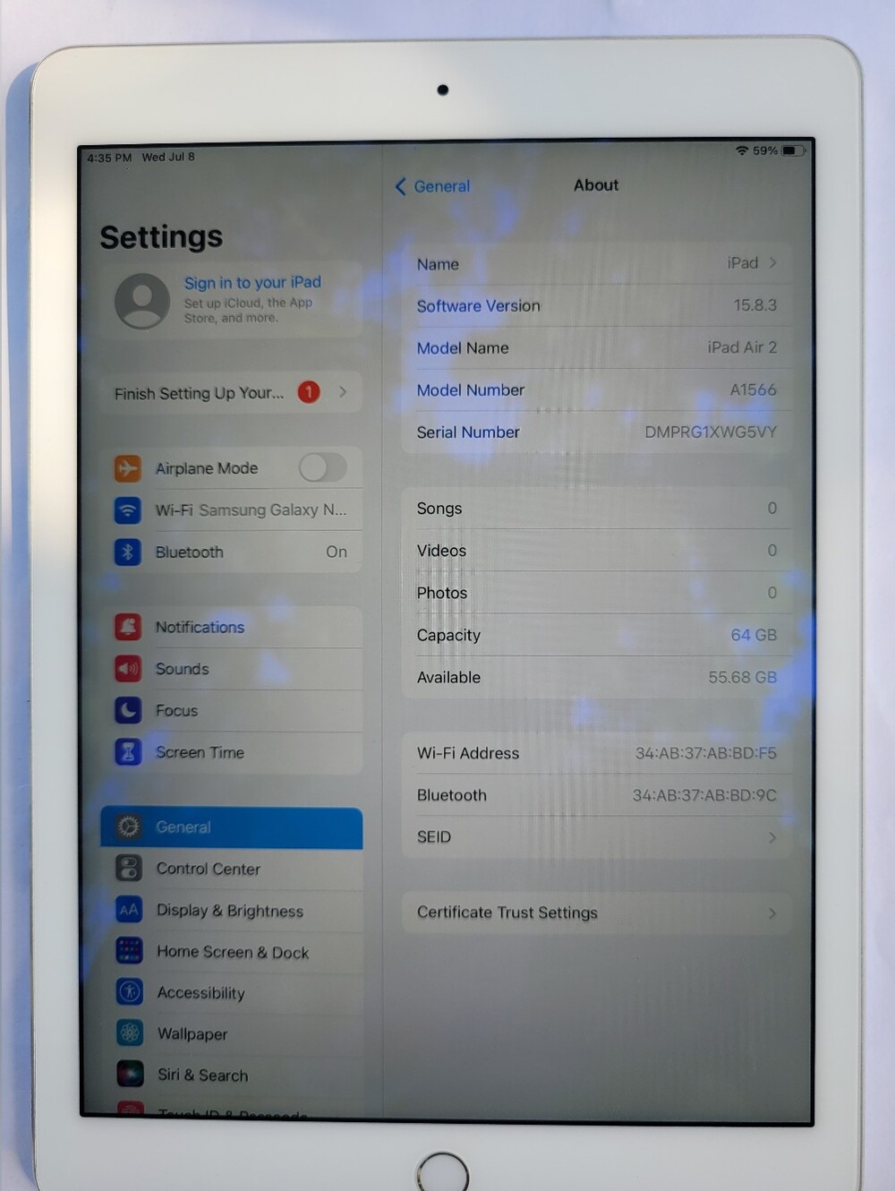Apple iPad Air 2 White Tablet with Silver Back Side ***AJ***